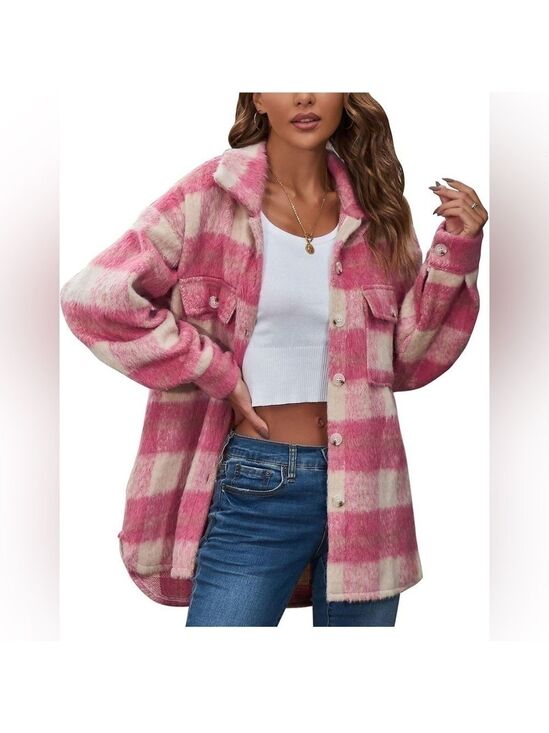 Jackets & Blazers - NWT Women’s Plaid jacket Size Medium